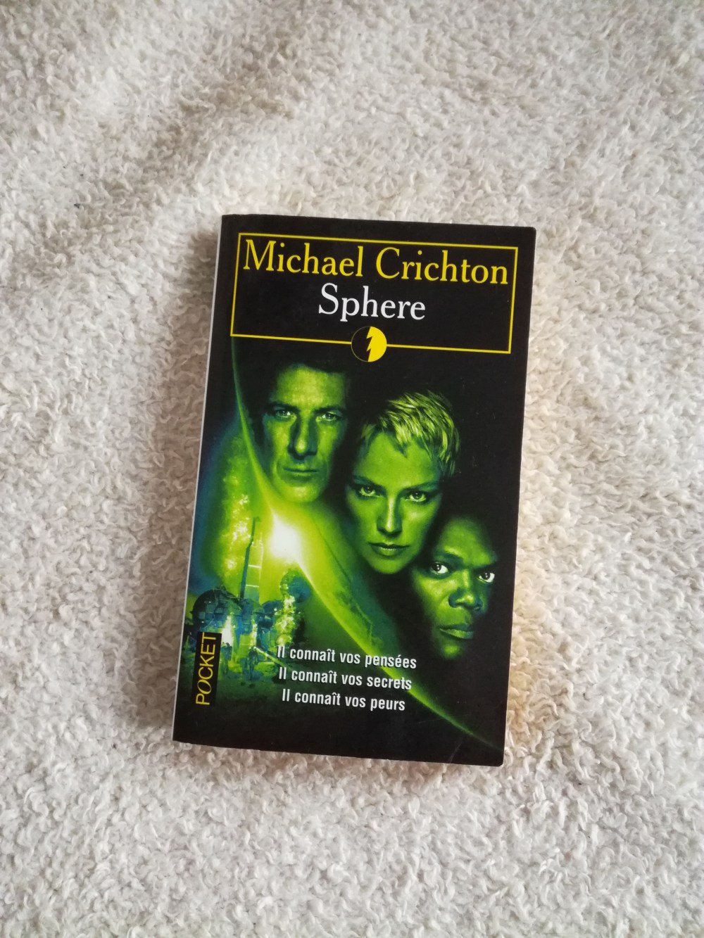 Sphere de Michael Crichton avis Tomabooks