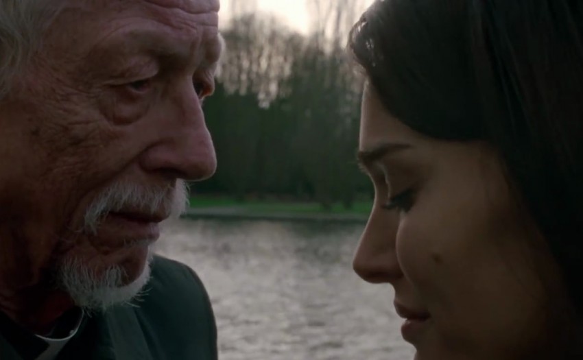 john-hurt_natalie-portman_jackie_pablo-larrain_film_07