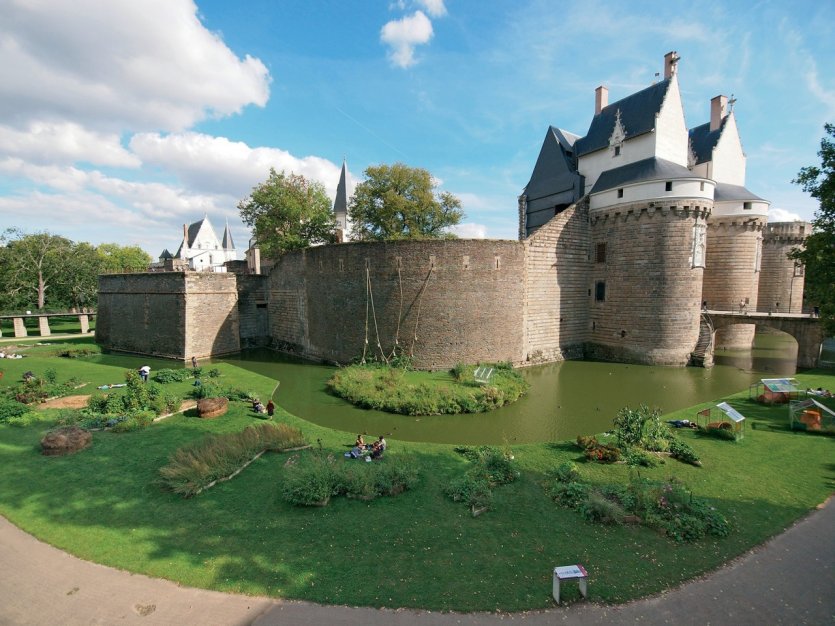 040295-nantes-chateau-des-ducs-de-bretagne-musee-d-histoire-de-nantes.jpg
