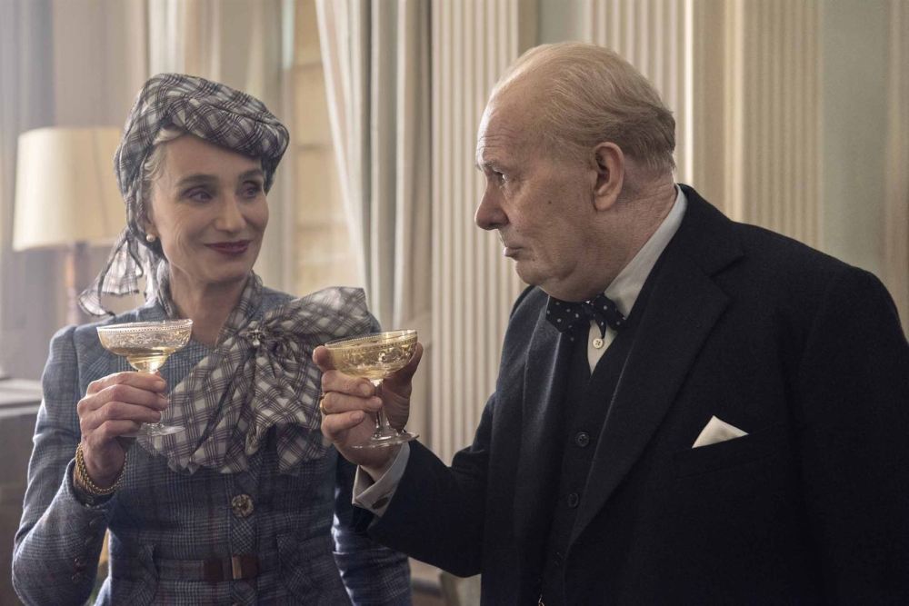 tomabooks-joe-wright-darkest-hour