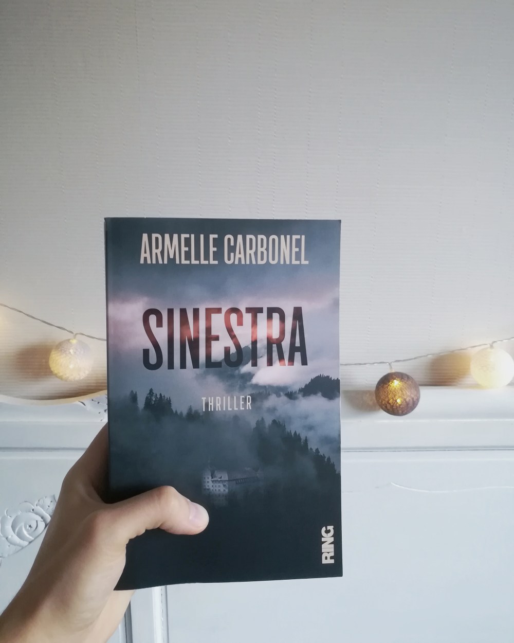 avis-tomabooks-sinestra-armelle-carbonel-editions-ring