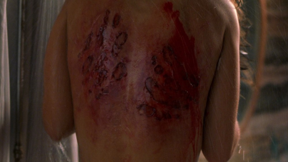 tomabooks-cabin-fever-2002